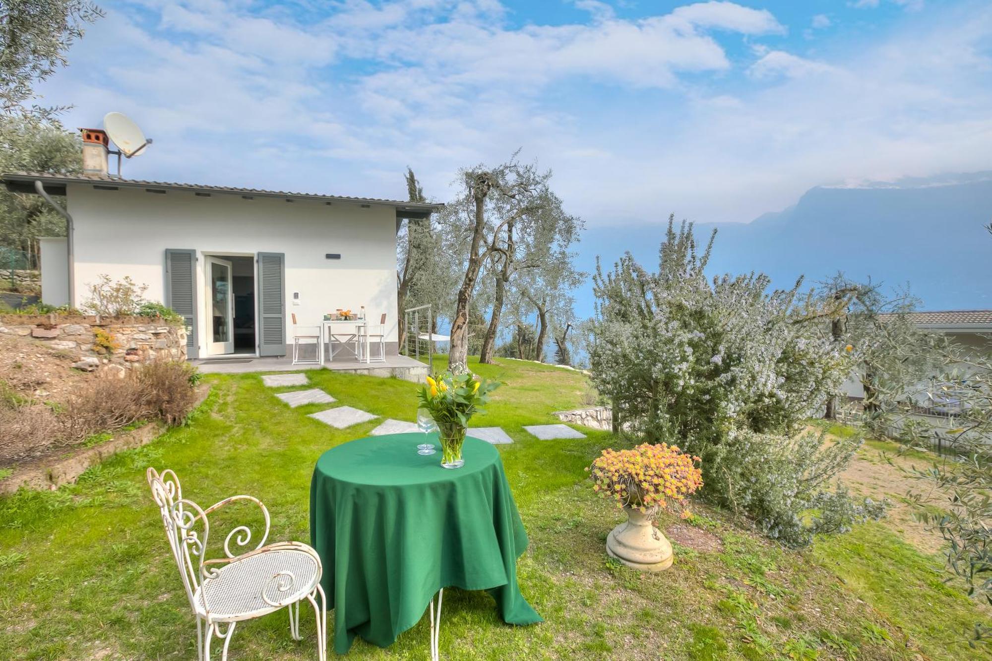 Relais Nanzello Garda Living 1 And 2 Villa Limone sul Garda Eksteriør bilde